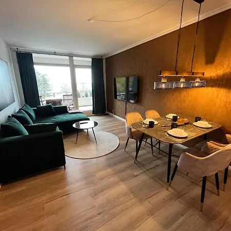Apartamento Waterfront, Idyllische Ferien Direkt Am Wasser Mit Blick Ueber Die Flensburger Foerde Harrislee